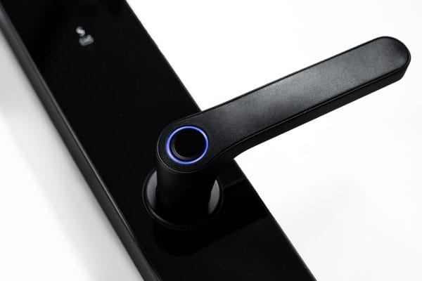 HiSec® - Plútó 2.0 Okos-zár - Nyitható Mobil alkalmazással, ujjlenyomattal, PIN kóddal, Bluetoothal és NFC-vel (ÚJ!)-6. HiSec®-Pluto-2.0-Okos-zar-Nyithato-Mobil-alkalmazassal-ujjlenyomattal-PIN-koddal-Bluetoothal-es-NFC-vel-UJ