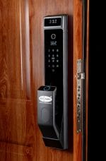 HiSec®-EUROPA-Arcfelismeros-Okos-zar-Nyitasi-modok-Arccal-ujjlenyomattal-PIN-koddal-Bluetoothal-es-NFC-vel-