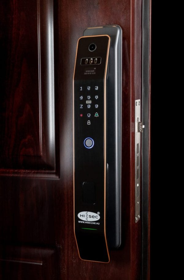TITAN - HiSec® Arcfelismerő zár - Motoros nyitás zárás, beépített kamera és monitor-9 TITAN - HiSec® Arcfelismerő zár - Motoros nyitás zárás, beépített kamera és monitor